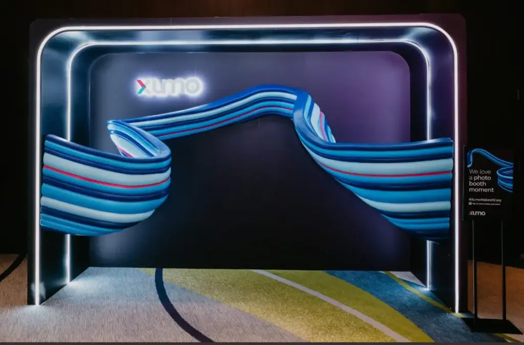 custom-3d-foam-ribbon-display-xumo-event-booth